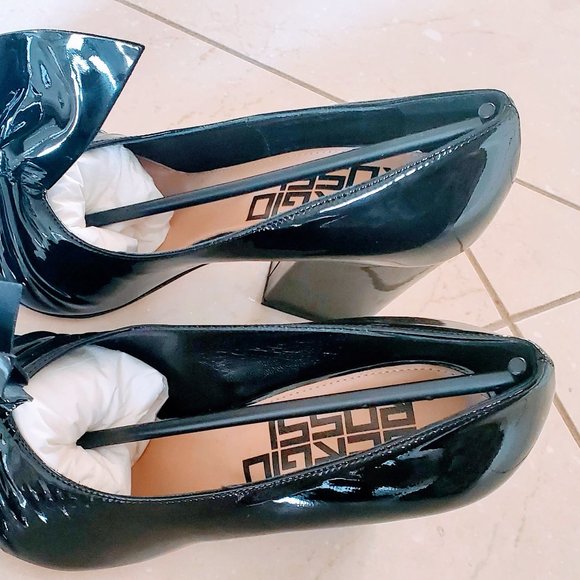 NIB-SERGIO ROSSI Ruched Patent Leather Pumps - Picture 8 of 8